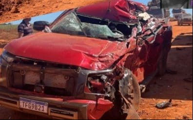 Empresário morre em grave colisão entre caminhonete e carreta em rodovia estadual