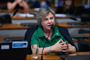 Senadora declara apoio a Davi Alcolumbre para presidência do Senado