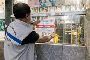 Operação em Cuiabá fecha cinco distribuidoras de bebidas por diversas irregularidades