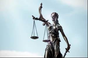 Réu é condenado a 15 anos por matar amigo com quem compartilhava casa em MT