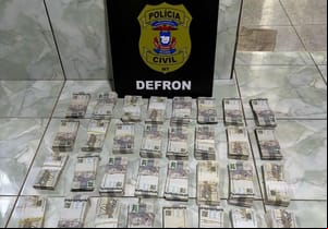 PC apreende quase R$ 1 milhão em dinheiro e cheques em residência de casal de traficantes