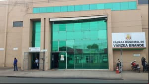 Polícia Federal faz operação contra vereadores de VG e cumpre mandados na Câmara