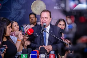 “Não está ando pano para ninguém”, diz deputado após Policia Civil prender PMs