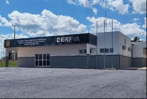 Golpista que comercializava supostos veículos disponíveis no pátio da Semob é preso
