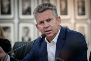 Mauro ite possibilidade de deixar Governo para disputar Senado, mas quer ouvir aliados