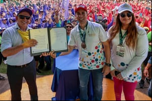 Governador assina edital de concurso público com 1,5 mil vagas para professor efetivo