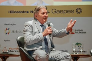 Conselheiro do TCE leva case de sucesso de MT para evento nacional de educação