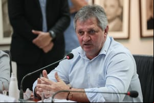 Deputado diz que tradings do agro só pensam em dinheiro e que moratória da soja "é uma vergonha”