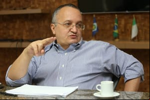 Taques cobra Janaina e diz que ocultar dossiê sobre Mendes é “ser cúmplice por omissão”