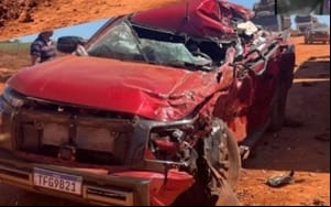 Empresário morre em grave colisão entre caminhonete e carreta em rodovia estadual