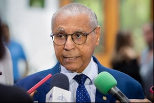 “Se quiser apoiar Pivetta, não pode permanecer no União”, diz Júlio Campos sobre Mauro Mendes