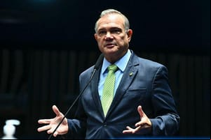 Senador volta a defender I após ministro de Lula itir “safadeza” no INSS