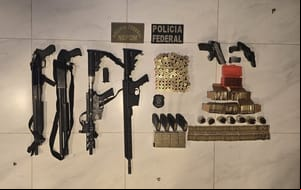 PF faz operação em terra indígena em MT, apreende arsenal e destrói maquinários