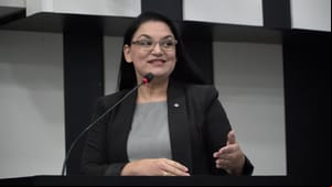 Vereadora denuncia intimidação de ‘líder comunitário’ a assessoras durante visita ao   A