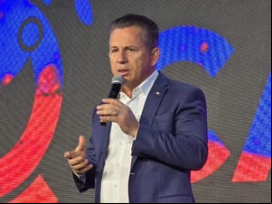 Governador afirma que legislação tem privilegiado a burocracia e não o meio ambiente