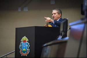 Governo de MT acolhe proposta do TCE e limita descontos a 35% nos empréstimos dos servidores
