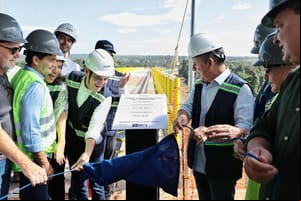 Estado e Rumo entregam 1ª ponte e etapa inicial da Ferrovia Estadual começa a operar em 2026