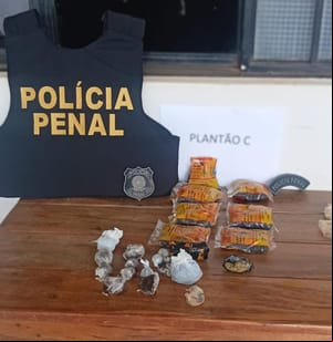 Doze visitantes são flagradas  com entorpecentes e pacotes de fumo em unidade prisionais