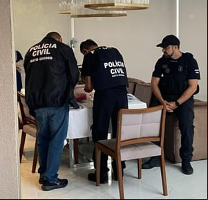 Servidora e ex-perito são alvos de mandados por exigirem R$ 2 milhões para fraudar laudo