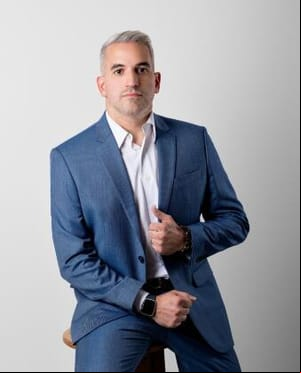 A Responsabilidade Solidária de Influenciadores e a Omissão das Instituições